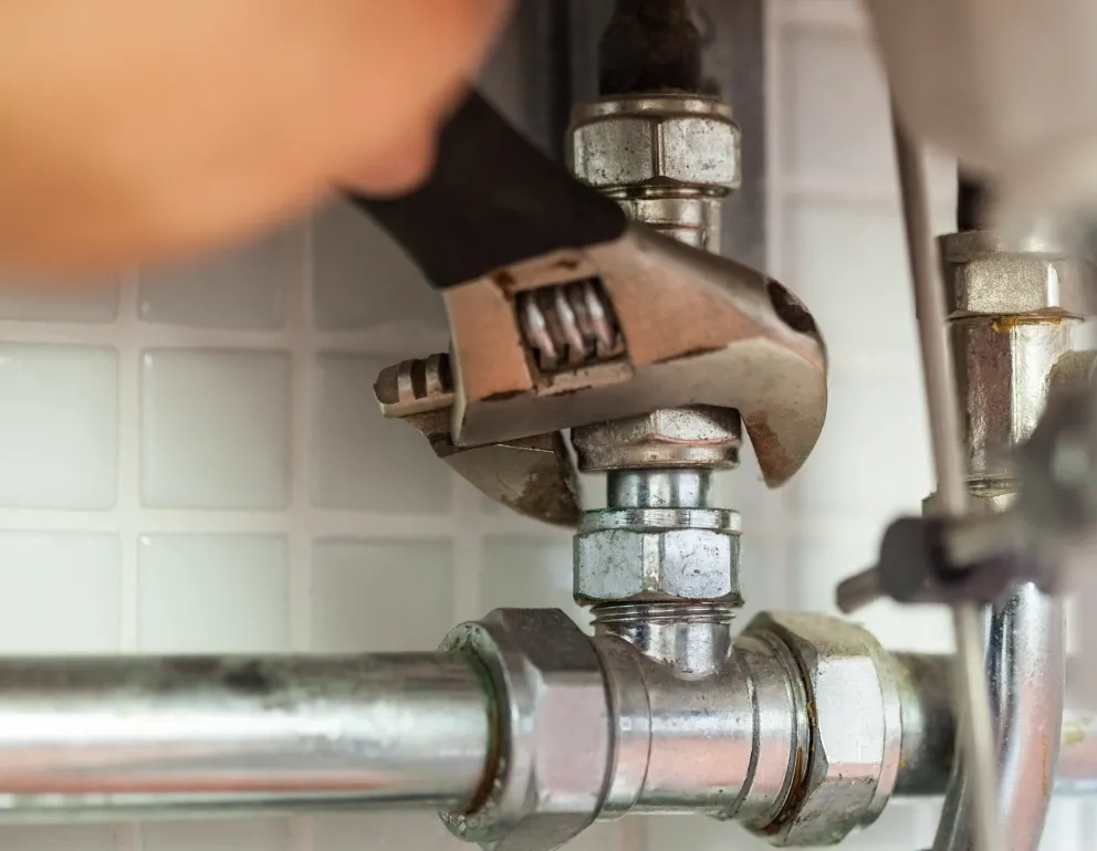 Commercial plumbing leak detection and repair